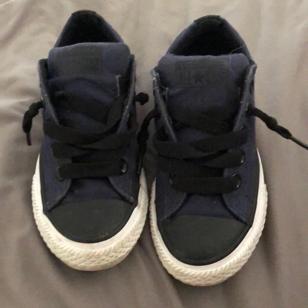 Boys Converse Shoes good condition.